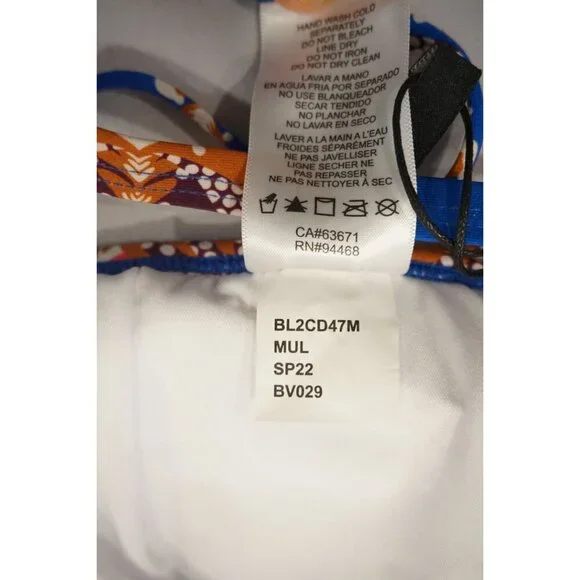 BCBGMAXAZRIA Standard Adjustable Triangle Bikini Swimsuit Top - Size 8, NWT - Picture 8 of 8